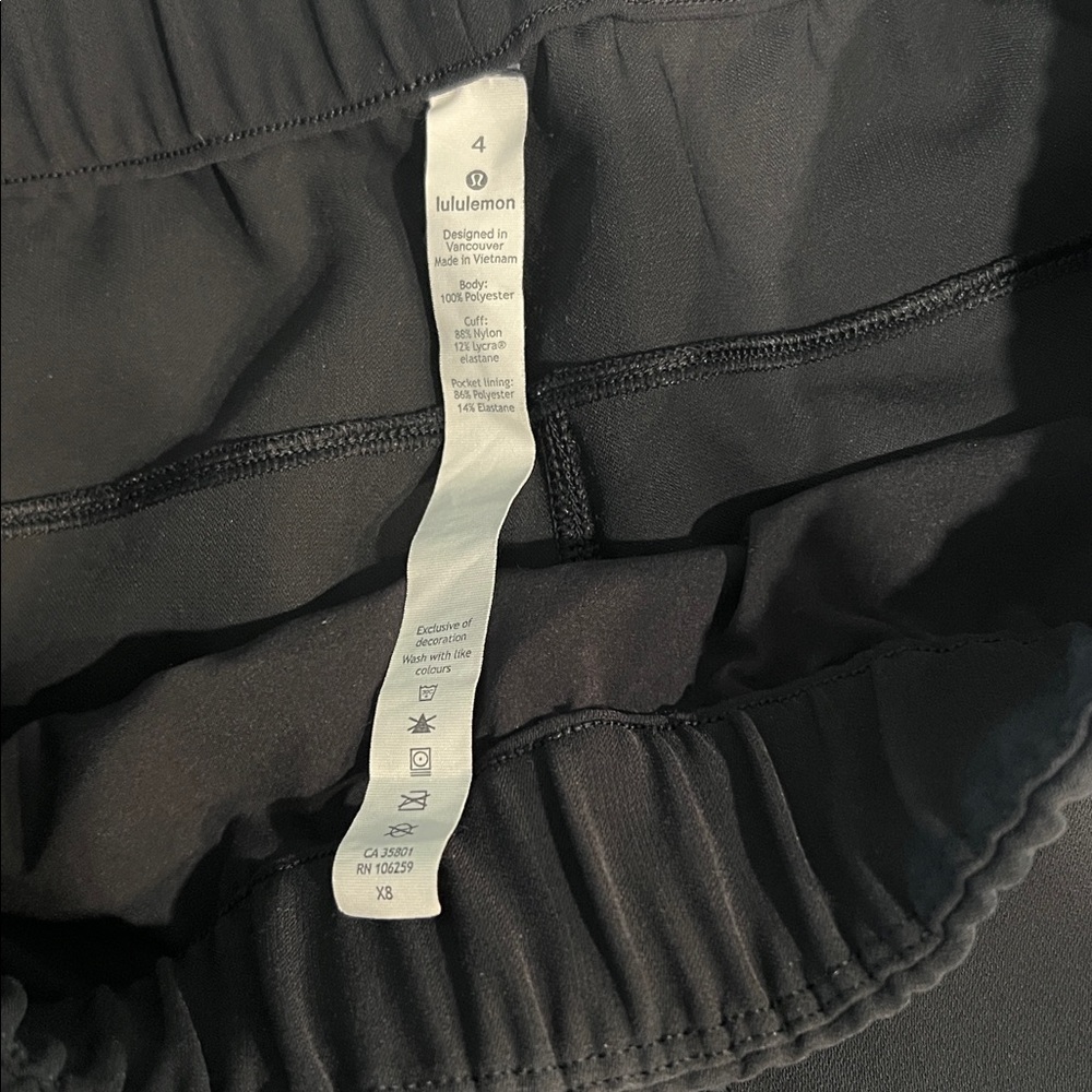 lululemon athletica Black joggers - Picture 2 of 4